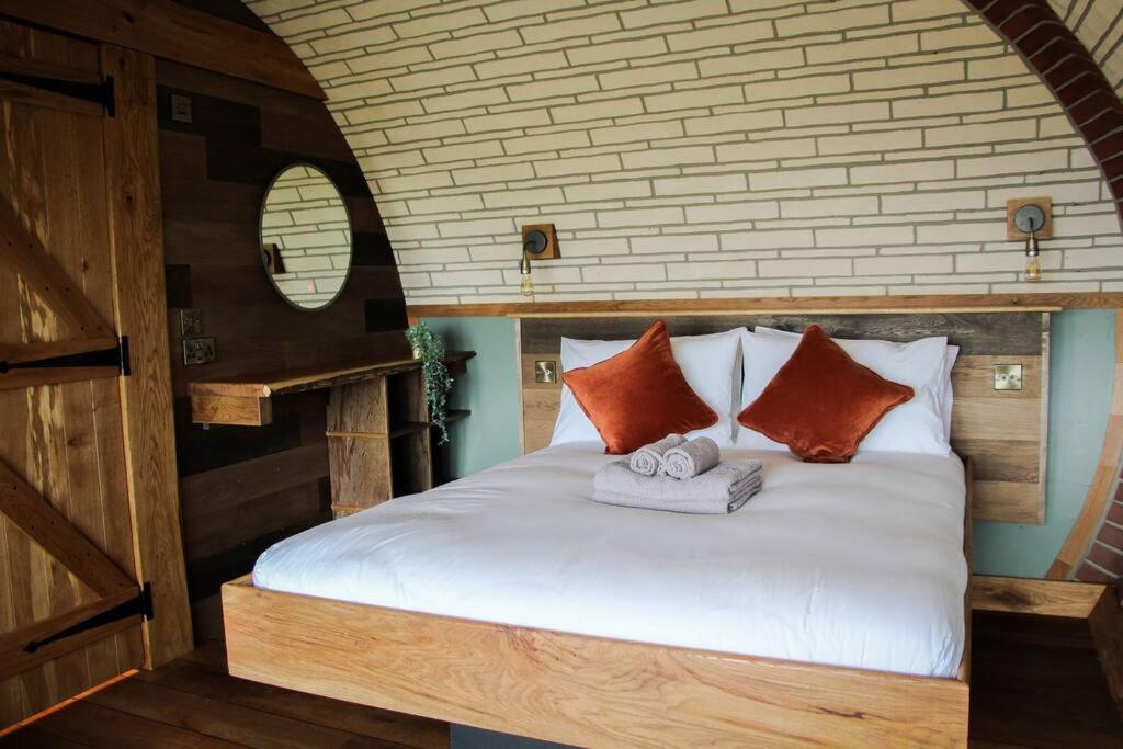 Hedgehogs View Apartamento Rhayader Exterior foto