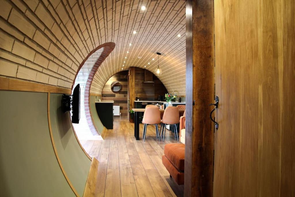 Hedgehogs View Apartamento Rhayader Exterior foto