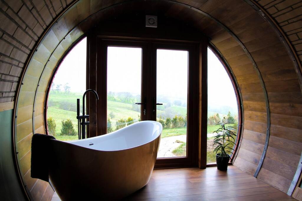Hedgehogs View Apartamento Rhayader Exterior foto